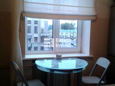 квартира за адресою Конституції пл., 20