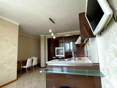 квартира за адресою Пантелеймона Куліша пл., 15