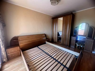 квартира за адресою Павла Тичини вул., 4