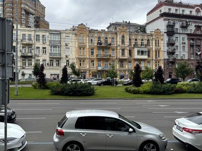 квартира за адресою Басейна вул., 12