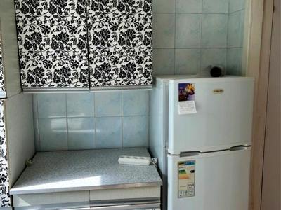квартира за адресою Салютна вул., 25