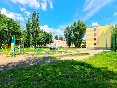 квартира за адресою Зодчих вул., 50-А