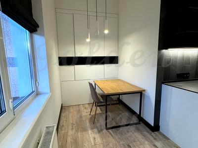 квартира за адресою Яблунева вул., 8