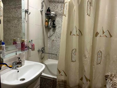 квартира за адресою Автозаводська вул., 7б