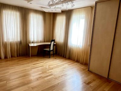 квартира за адресою Олександра Кониського вул., 28А-30А
