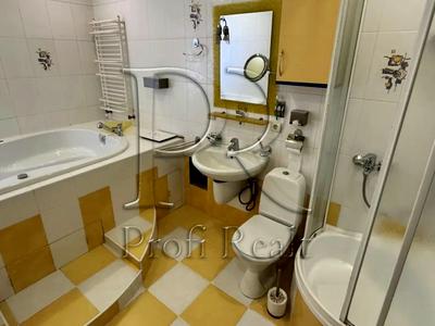 квартира за адресою Павла Тичини просп., 4