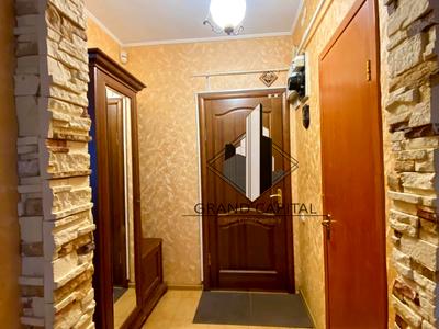 квартира за адресою Олексіївська вул., 10/12
