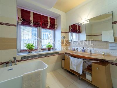 квартира за адресою Панаса Мирного вул., 10