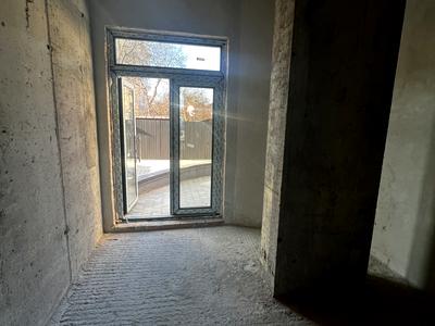 комерційна за адресою Вовчинецька вул., 55