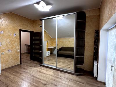 будинок за адресою Садова вул., 8