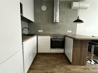 квартира за адресою Метрологічна вул., 58