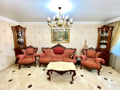 квартира за адресою Кривий Ріг, Українська вул., 1