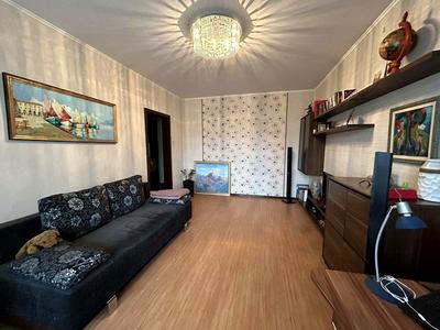 квартира по адресу Ревуцкого ул., 11