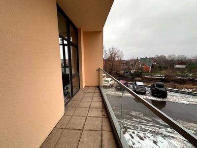 квартира за адресою Богатирська вул., 32