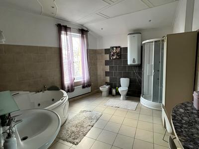 дом по адресу Киев, Академіка Кащенка ул.