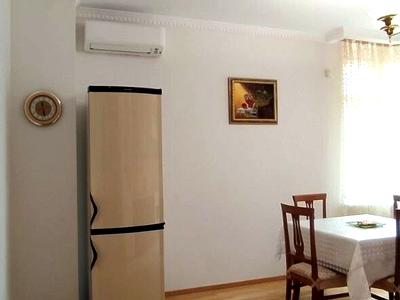 квартира за адресою Кловський узвіз, 5