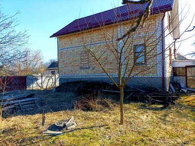 будинок за адресою жовтнева