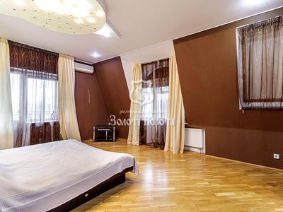 квартира по адресу Верховинная ул., 84