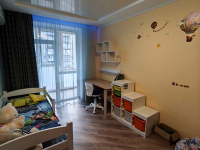 квартира за адресою Івана Сльоти вул., 49