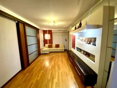 квартира по адресу Героев просп., 3