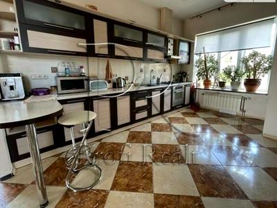 будинок за адресою Тиха вулиця