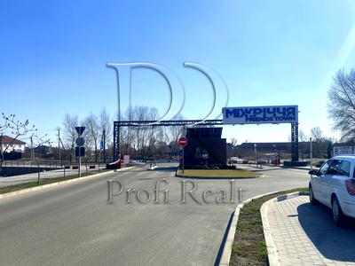 ділянка за адресою Центральна вул.