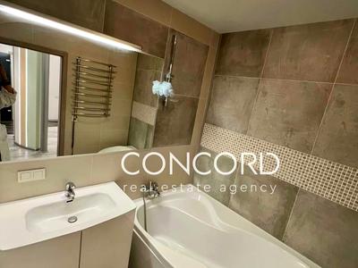 квартира за адресою Феодосійська вул., 1