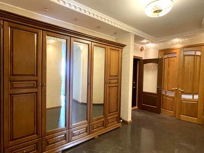 квартира за адресою Срібнокільська вул., 2-А