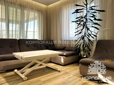 квартира за адресою Олександра Хіри вул., 5