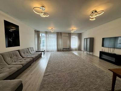 квартира за адресою Київ, Кловський узвіз, 7