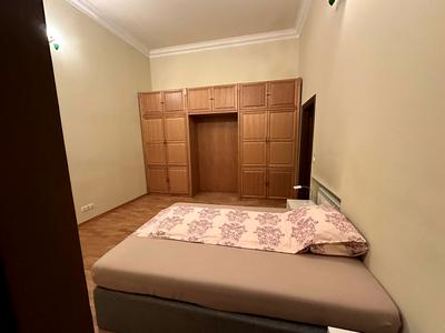 квартира за адресою Театральна вул., 23