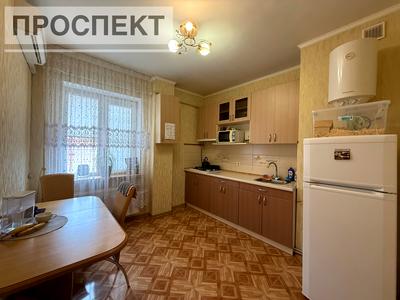 квартира за адресою Воскресенська вул., 13б