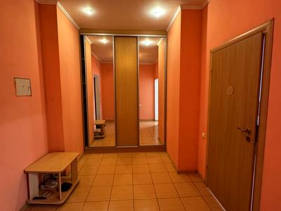 квартира за адресою Шота Руставелі вул., 44