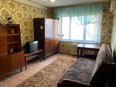 квартира за адресою Ореста Левицького вул. (Академіка Курчатова), 25/37