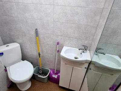 коммерческая по адресу Глубочицкая ул., 13