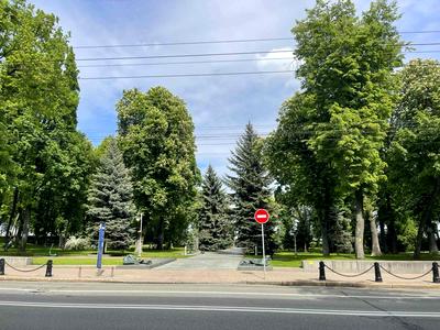 квартира за адресою Лаврська вул. (Січневого Повстання), 4