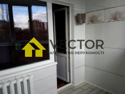 квартира за адресою Героїв України вул., 9