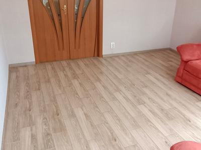 квартира за адресою Квартальна вулиц вул. (Гладкова), 23