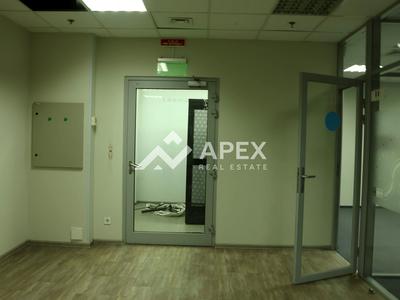 комерційна за адресою Спортивна пл., 1