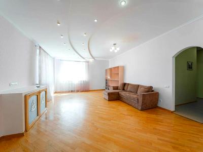 квартира за адресою Олександра Кониського вул., 28А-30А