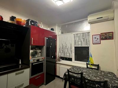 квартира за адресою Середня вул., 24/3