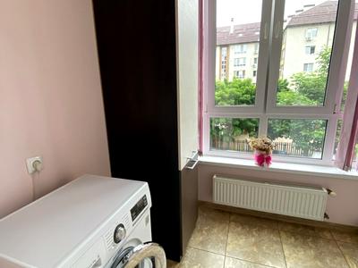 квартира за адресою с. Петропавлівська борщагівка, Волошкова вул., 6