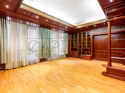 коммерческая по адресу Жилянская ул., 5/60