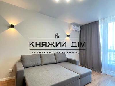 квартира по адресу Олександра Олеся ул., 8/17