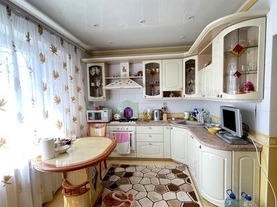 будинок за адресою Бориса Лятошинського вул. (230-ї Стрілецької Дивізії)