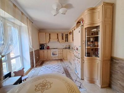 квартира по адресу Лепкого, 8
