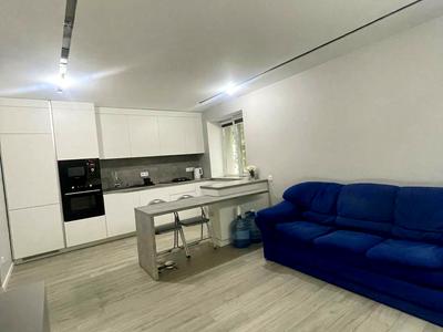 квартира за адресою Пилипа Орлика просп., 17