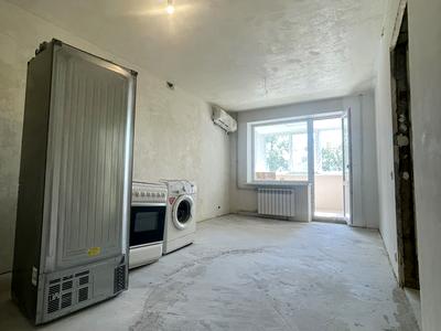 квартира за адресою Героїв просп., 12