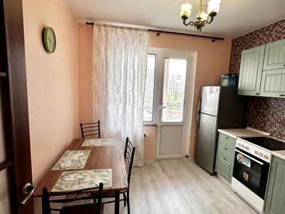 квартира за адресою Софії Русової вул., 7