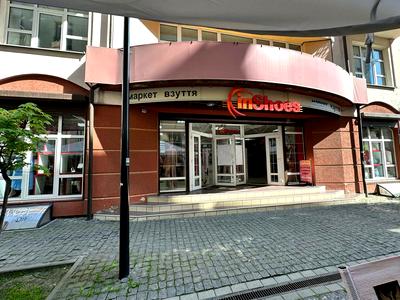 комерційна за адресою вул.галицька, 8